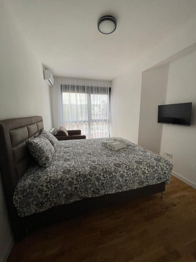 Apartament Leo Lux 2 Nisz Zewnętrze zdjęcie