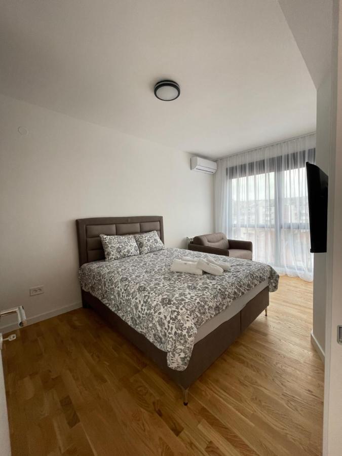 Apartament Leo Lux 2 Nisz Zewnętrze zdjęcie