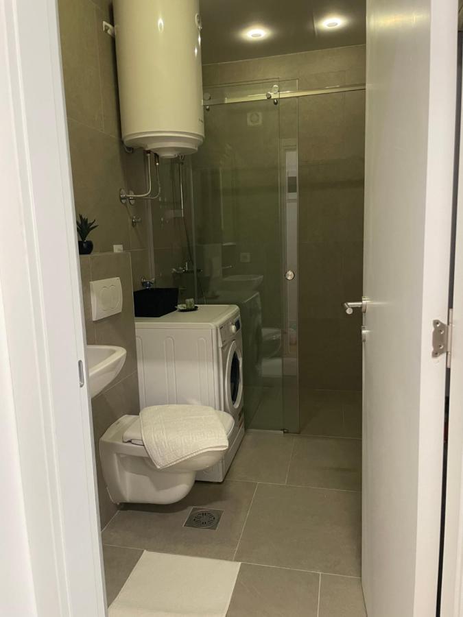 Apartament Leo Lux 2 Nisz Zewnętrze zdjęcie